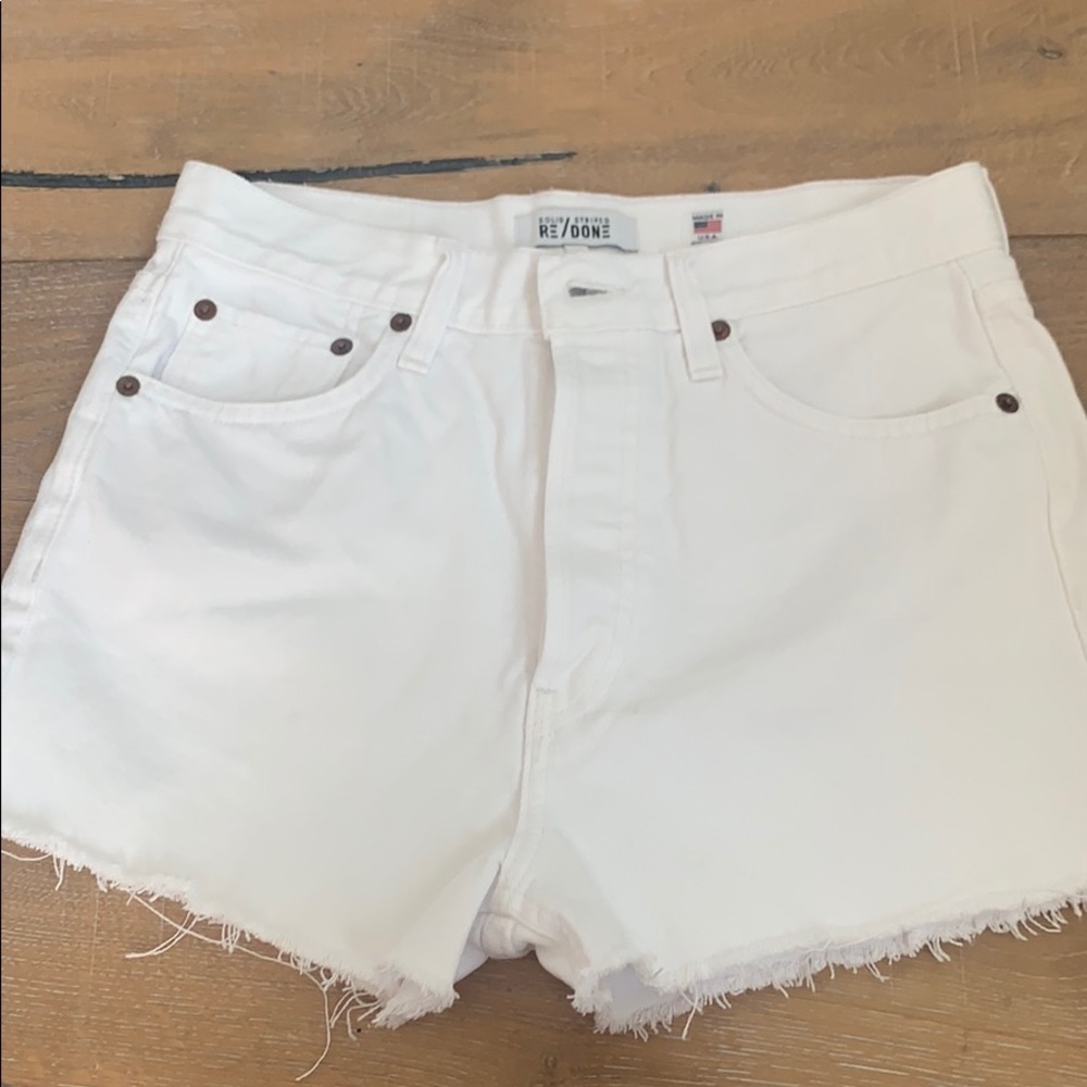 Re/Done white cut off denim shorts size 28 (run small - would fit 26 or 27)